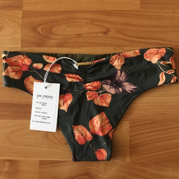 San Lorenzo Sport brief bottom 👙 used, in good condition. Reversible - Picture 2 of 6